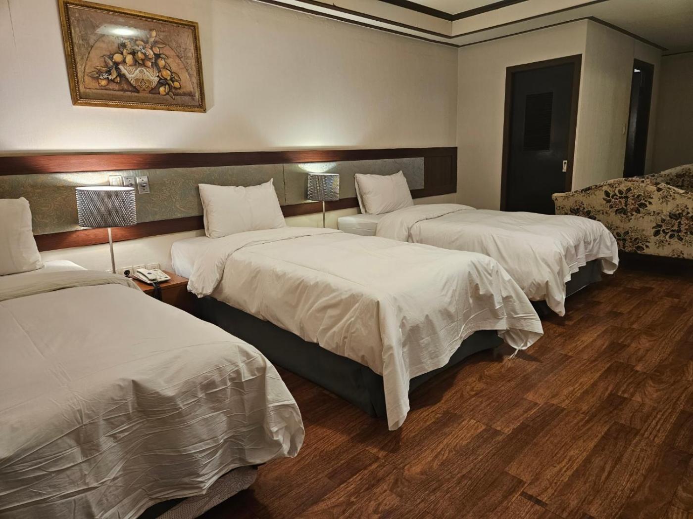 Insadong Crown Hotel Seoul Ngoại thất bức ảnh
