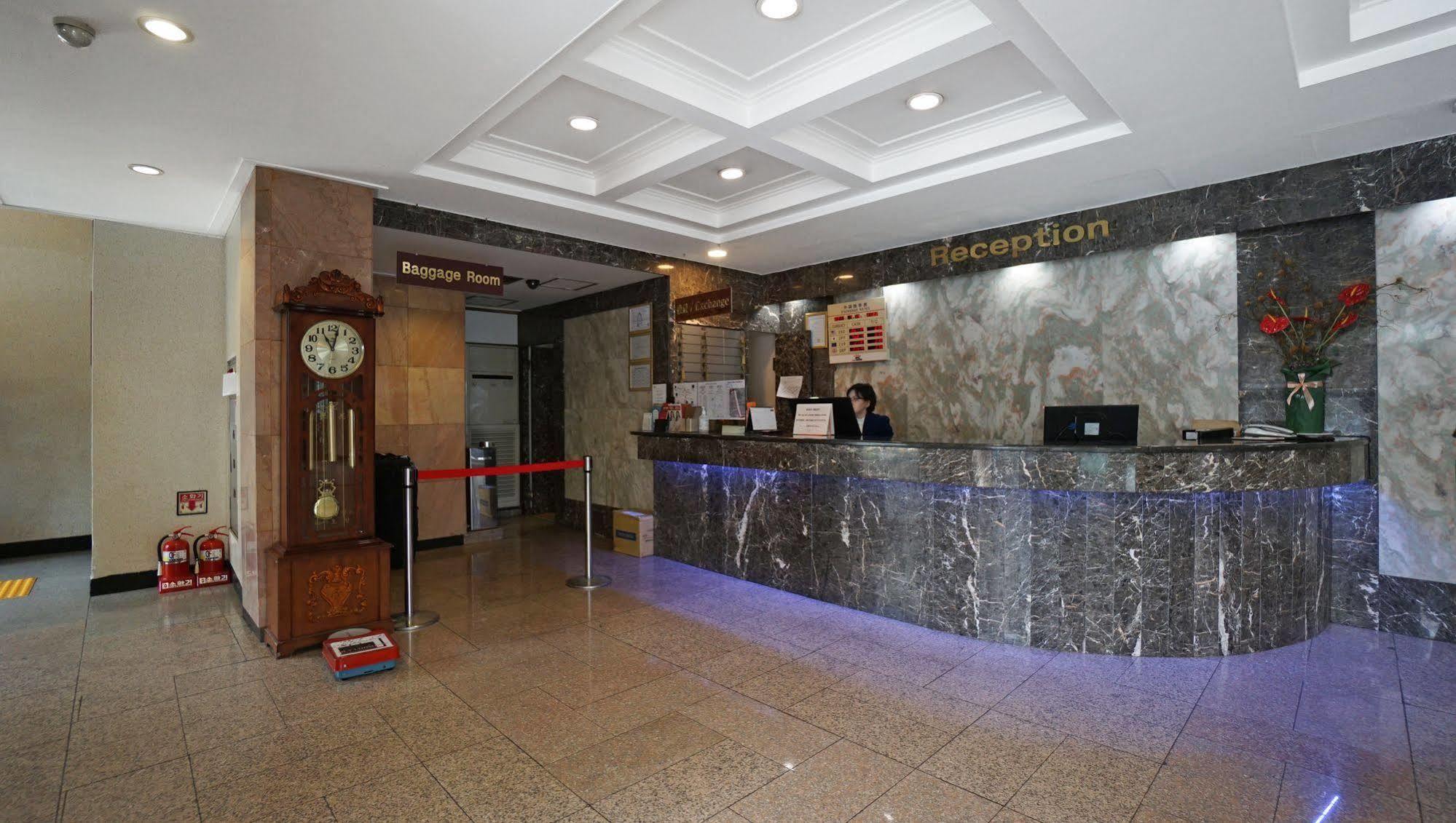 Insadong Crown Hotel Seoul Ngoại thất bức ảnh